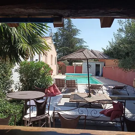 Studio Ou Loft Avec Piscine 3* Valréas