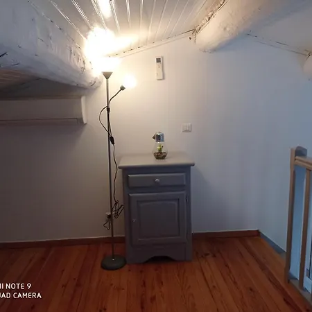 Studio Ou Loft Avec Piscine Vendégház 3*