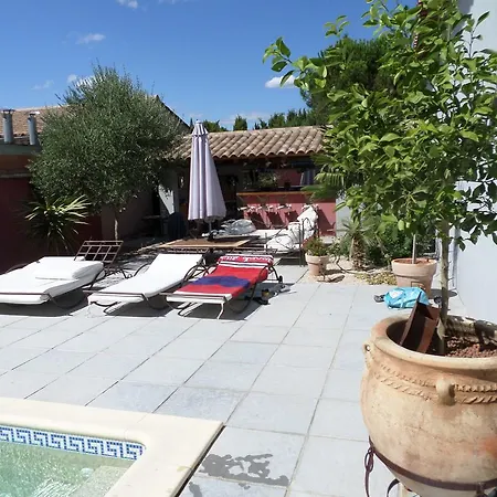 Studio Ou Loft Avec Piscine Vendégház Valréas