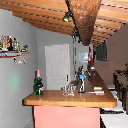 Vendégház Studio Ou Loft Avec Piscine